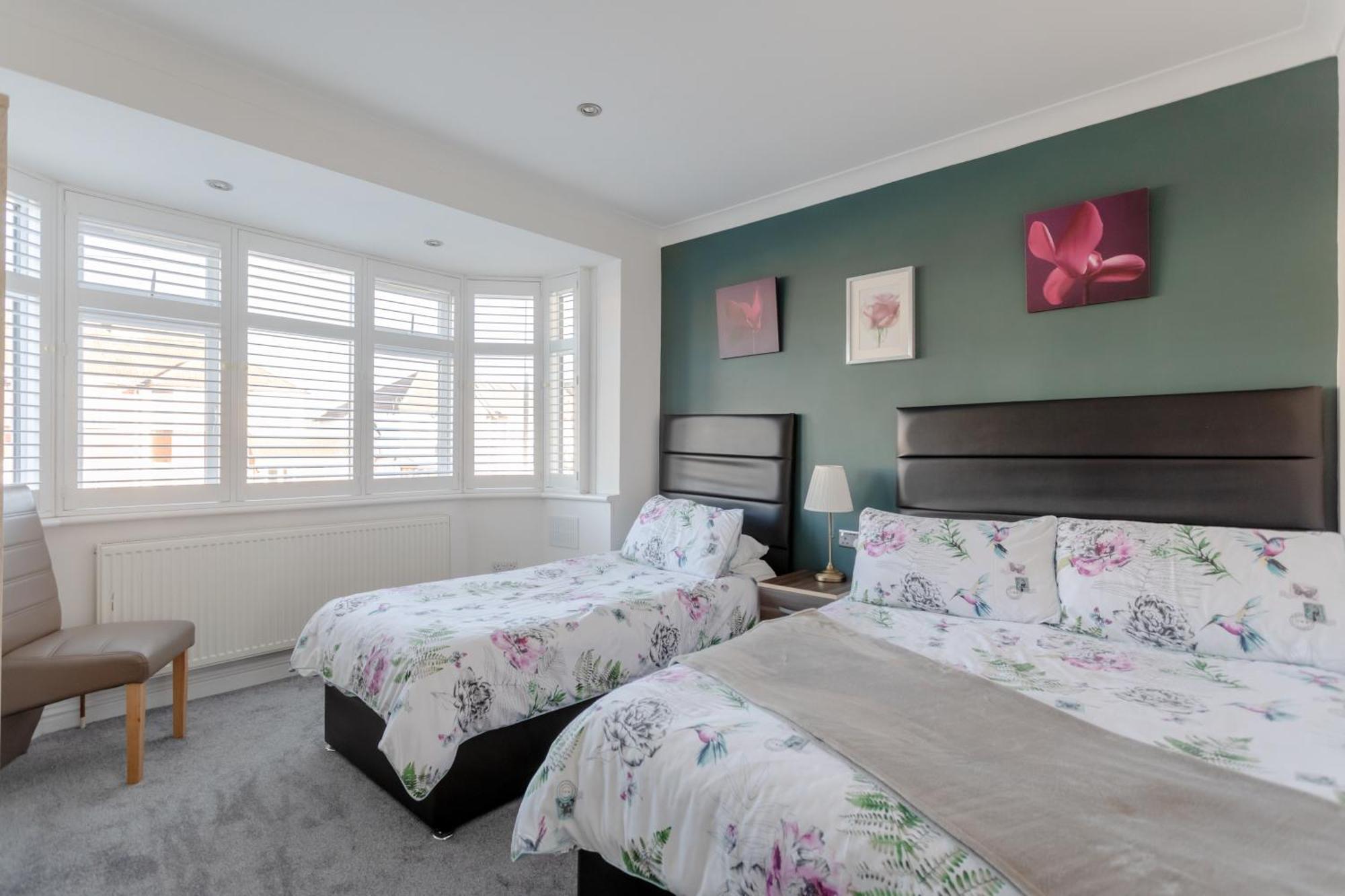 Apple House Wembley Otel Barnet Dış mekan fotoğraf